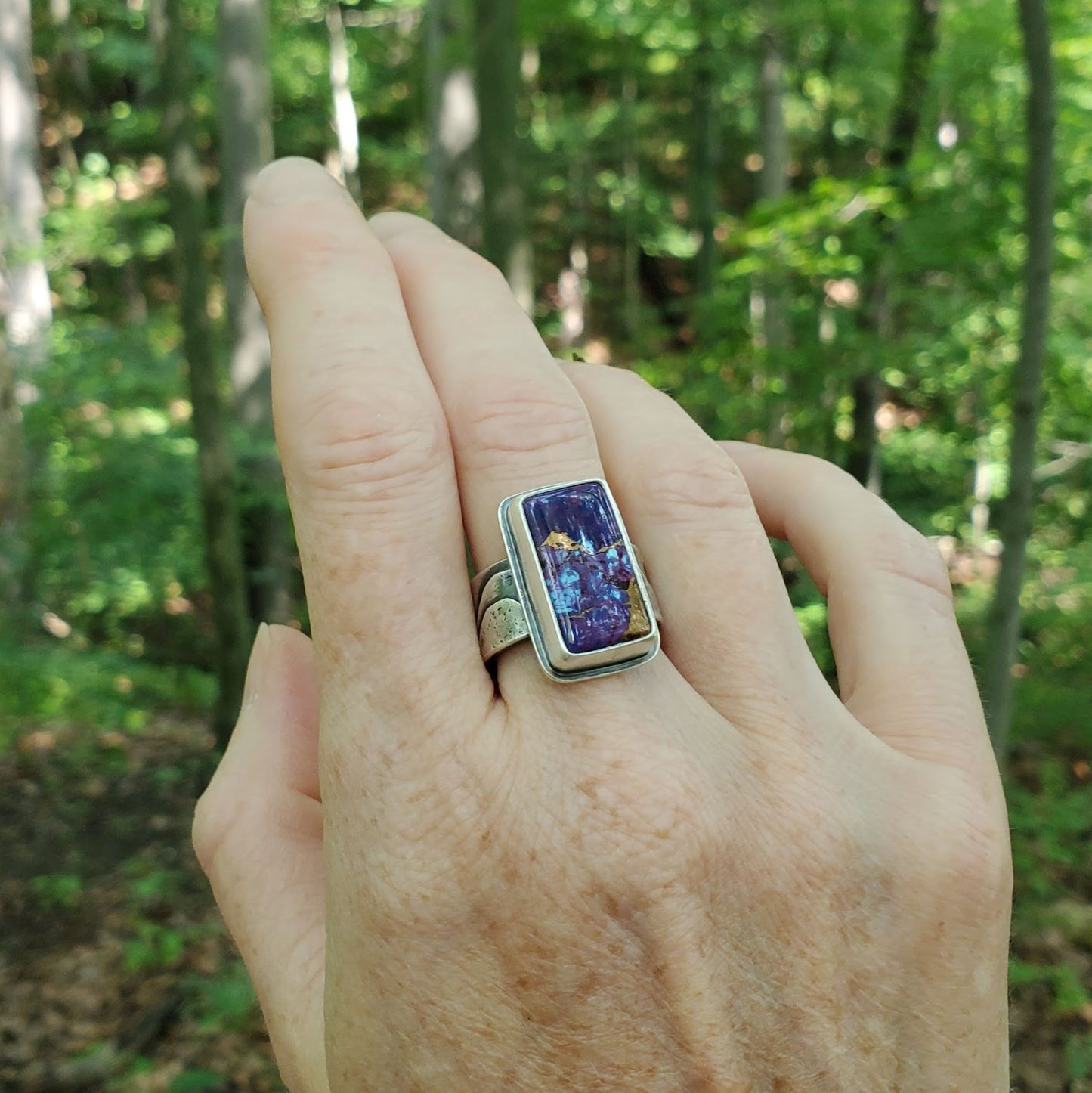Purple Mohave Turquoise Mountain Ring with Bison - Size 8