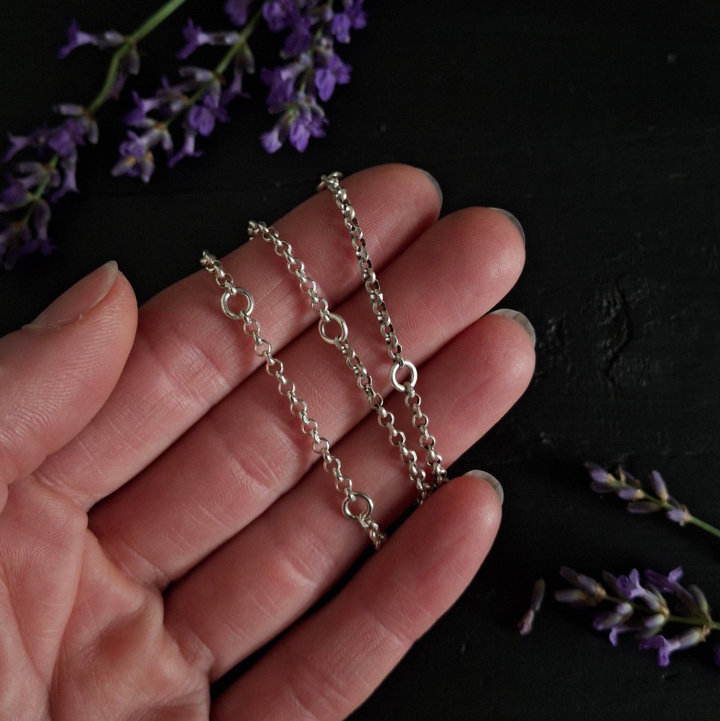 Round Link and Chain Necklace