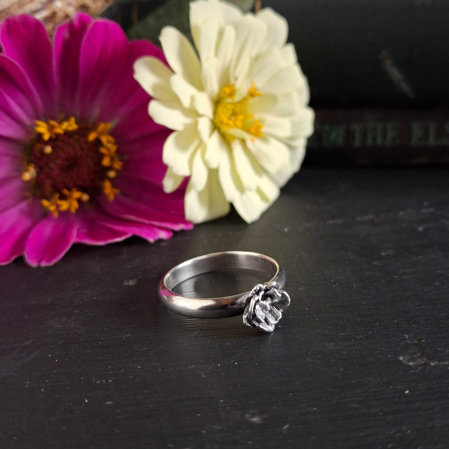 Floral Sterling Silver Ring - Size 8.5
