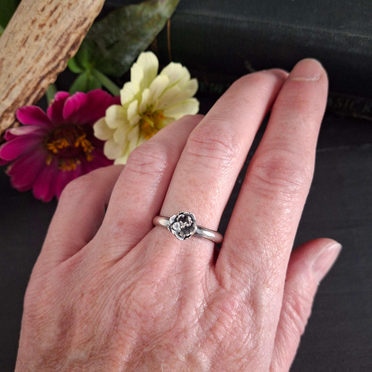 Floral Sterling Silver Ring - Size 8.5