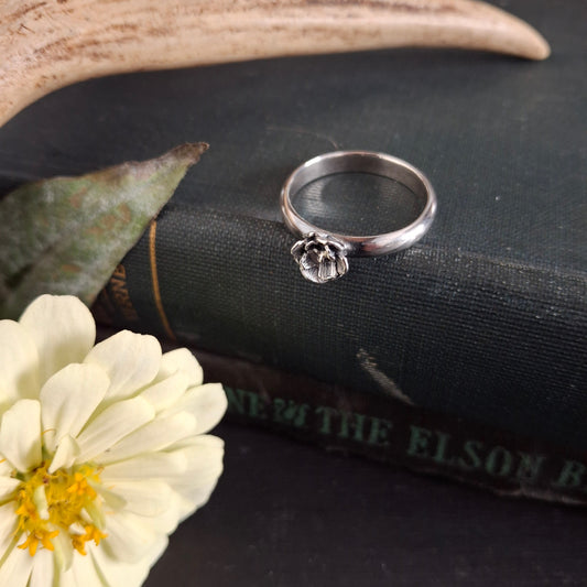 Floral Sterling Silver Ring - Size 8.5
